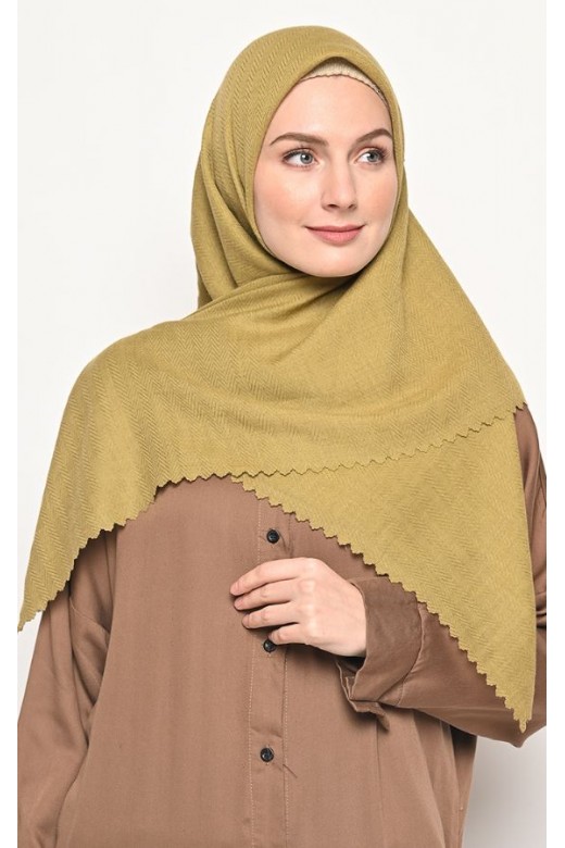Hijab Segi 4 Voal Zaffron Lasercut Stupa Olive